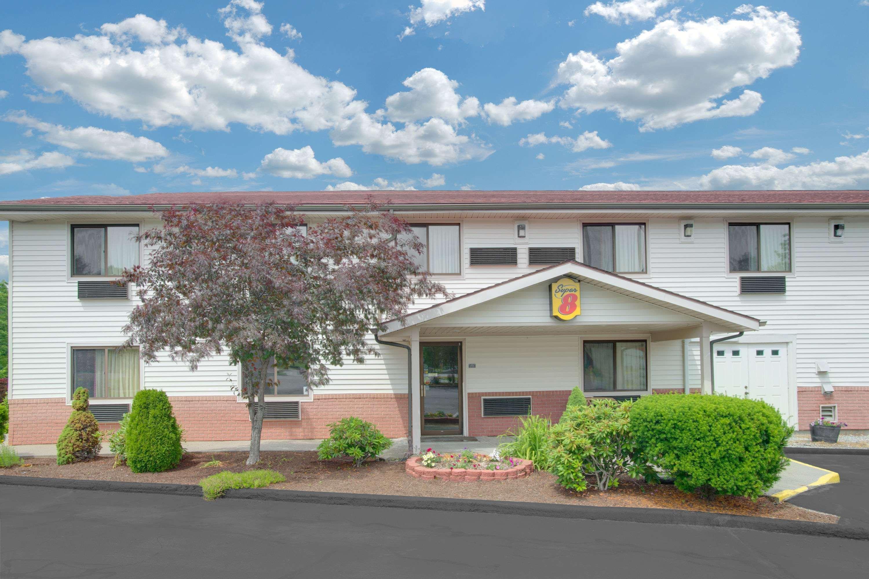 Hotel Super 8 By Wyndham Augusta Exterior foto
